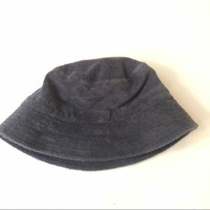 Old navy bucket hat